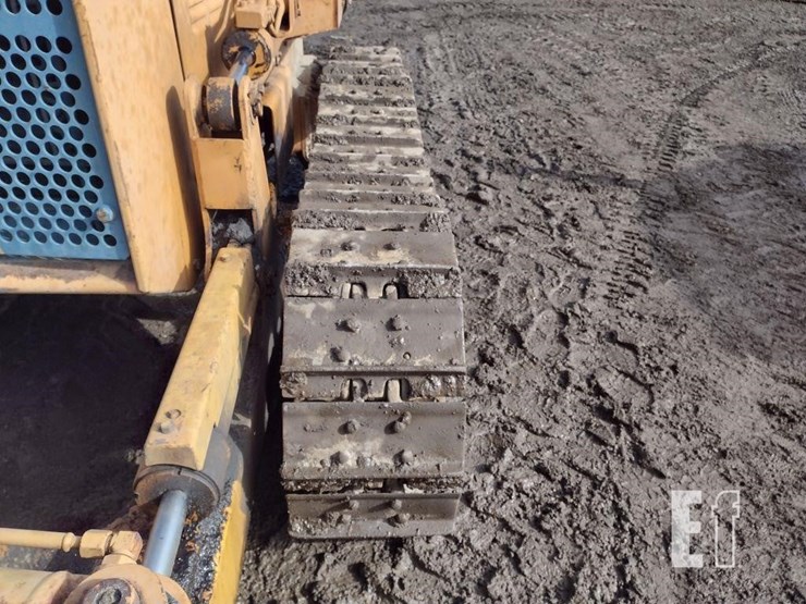 komatsu-d31a-17-image-27