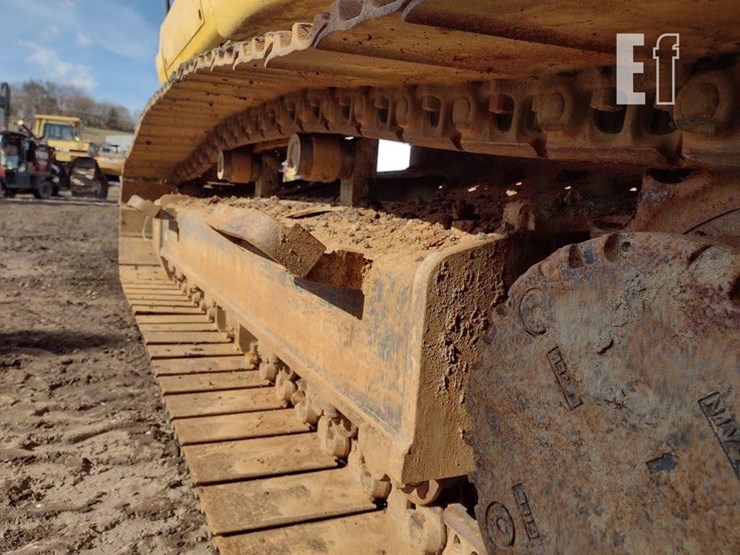 kobelco-sk230sr-lc-5-image-35