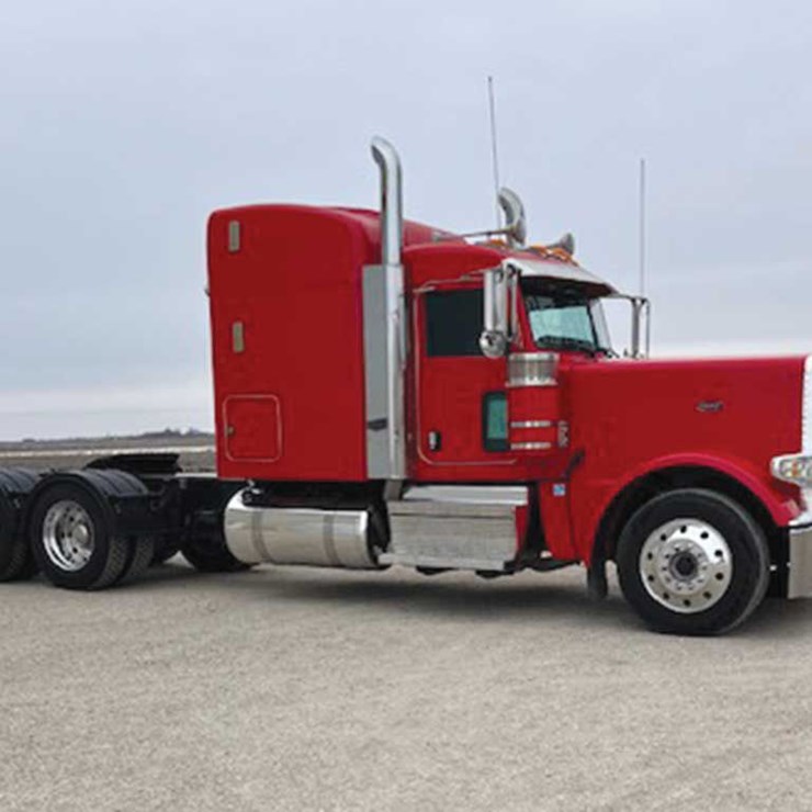 2019 PETERBILT 389