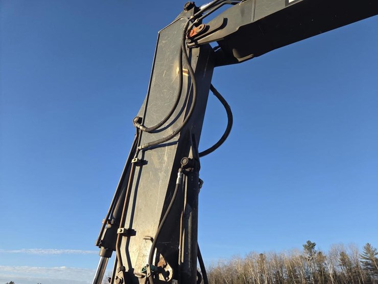 2012-deere-160d-lc-image-16