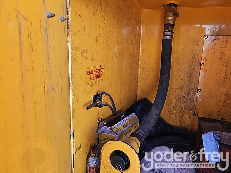 2005-volvo-a30-image-24