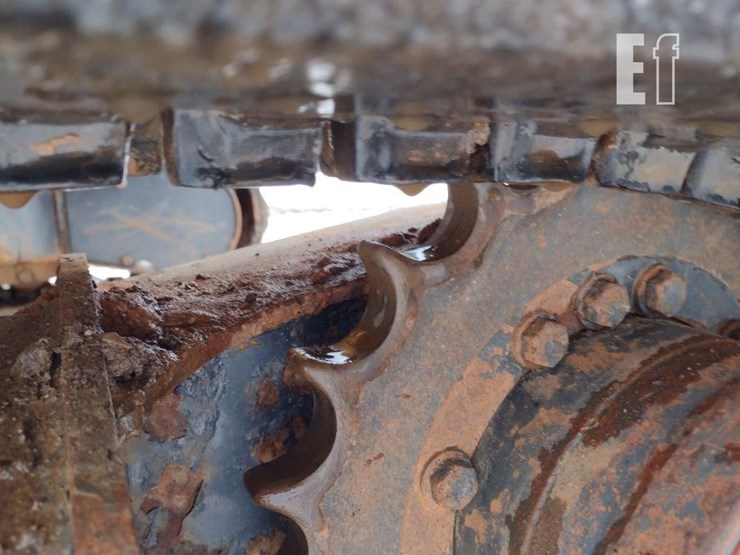 2016-deere-35g-image-28