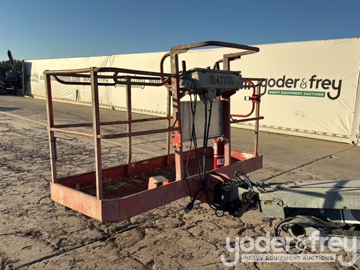 2016-skyjack-sj40t-image-14