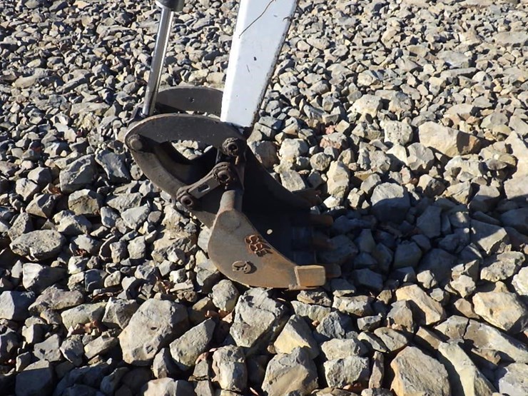 2021-bobcat-e10-image-17