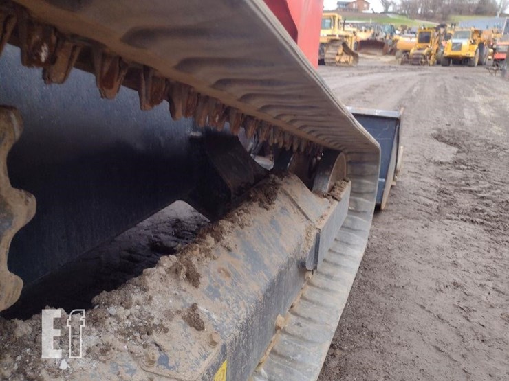 2017-kubota-svl95-2s-image-30