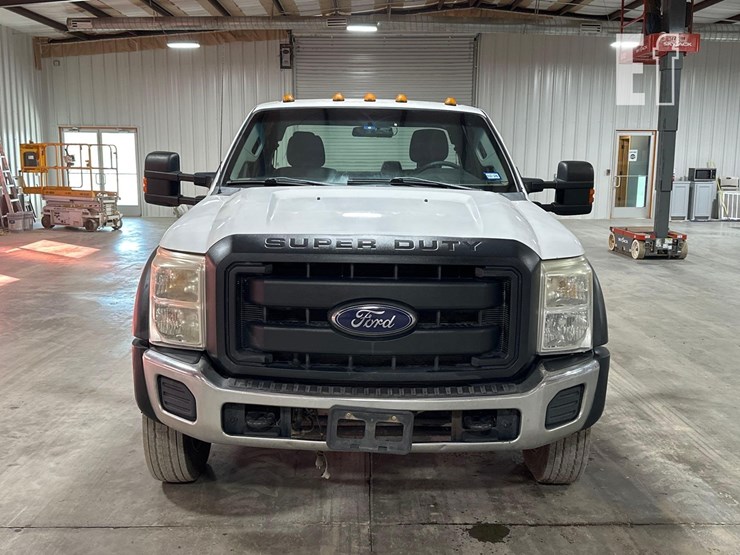 2015-ford-f550-image-7