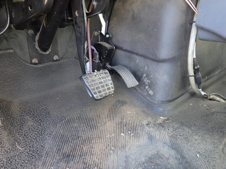 2006-international-4300-sba-image-19