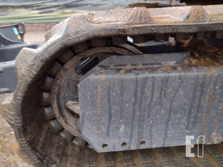 2023-deere-30g-image-32