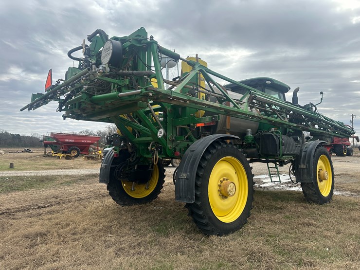 2014-john-deere-r4038-image-3