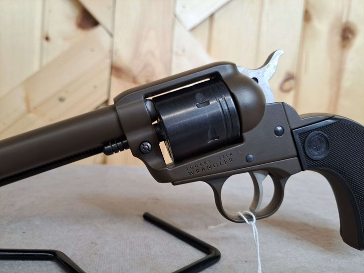 ruger-wrangler-.22-lr-sa-revolver-image-4
