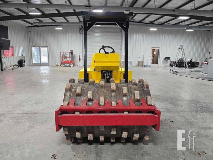 2005-dynapac-ca121pd-image-7