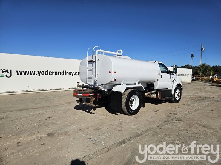 2019-ford-f750-image-5