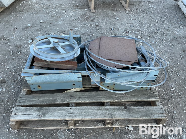 grain-bin/leg-stands-&-parts-image-8