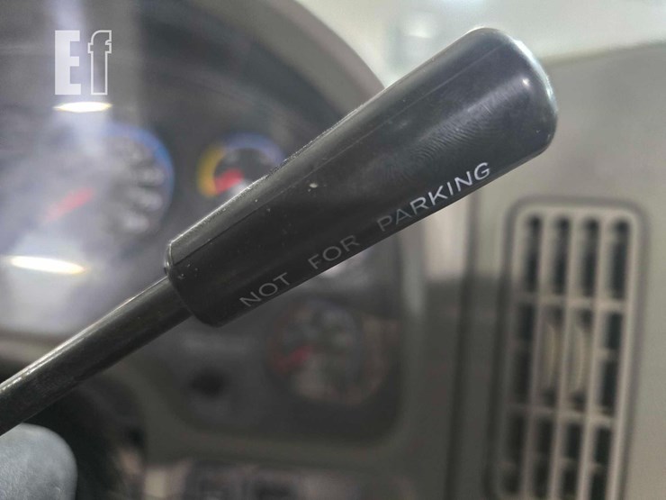 2017-international-transtar-8600-image-19