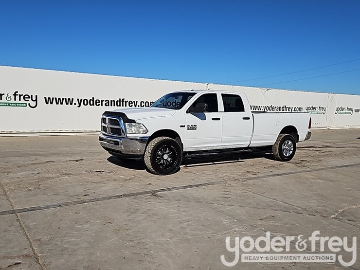 2014-dodge-ram-2500-image-2