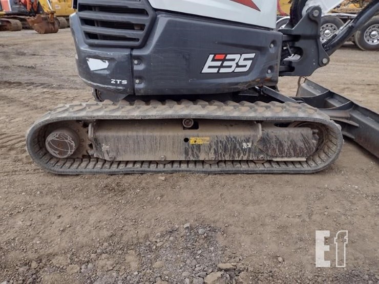 2021-bobcat-e35i-image-35
