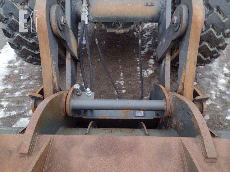 2016-case-721f-image-15