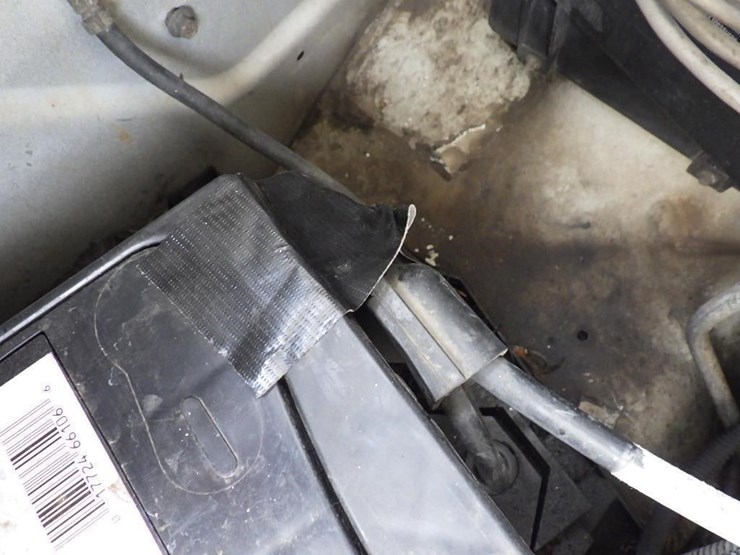 2005-chevrolet-express-2500-image-15