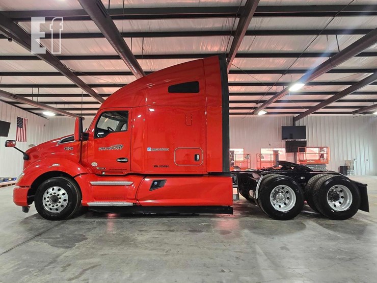 2020-kenworth-t680-image-5