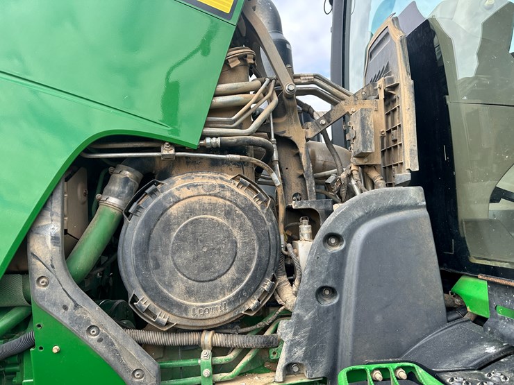 2010-john-deere-8345r-image-51