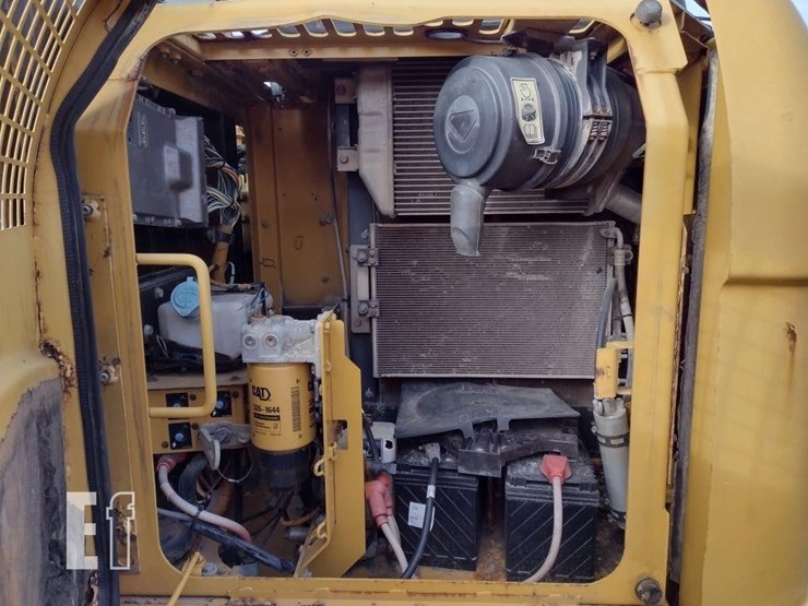 2010-caterpillar-312d-image-43
