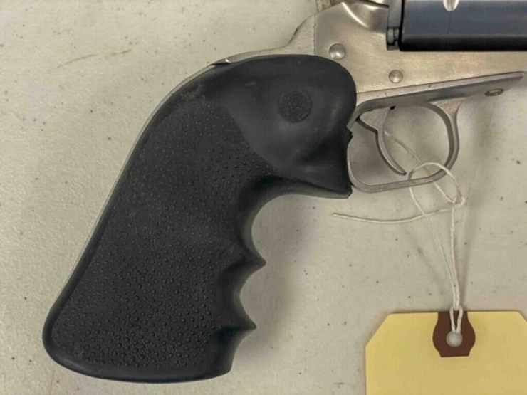 magnum-research-revolver-image-12