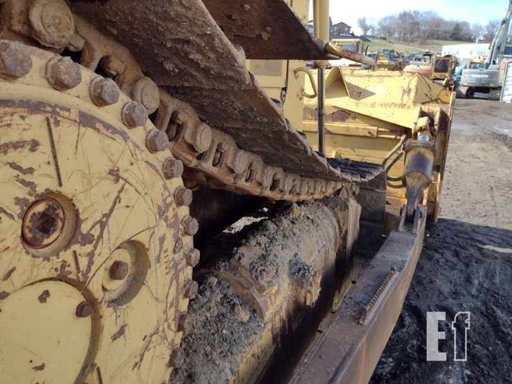 caterpillar-d6h-image-29