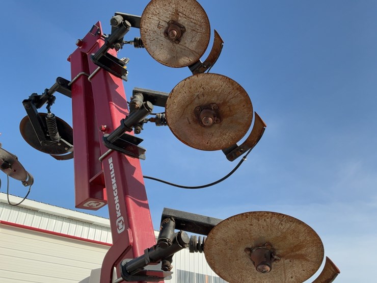 loftness-fs800-fertilizer-spreader-image-62