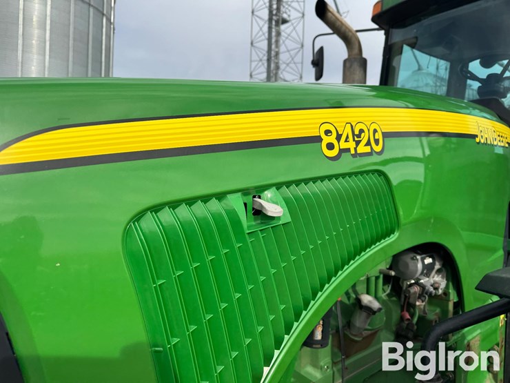 2002-john-deere-8420-image-11