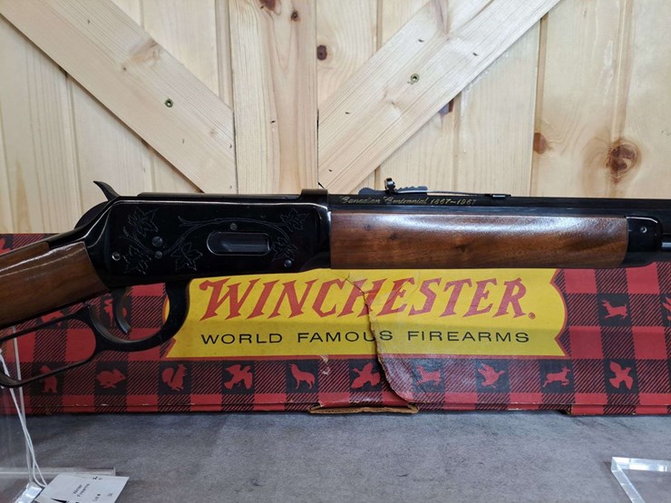 winchester-model-94-canadian-centennial-commemorative-.30-30-lever-action-carbine-image-13