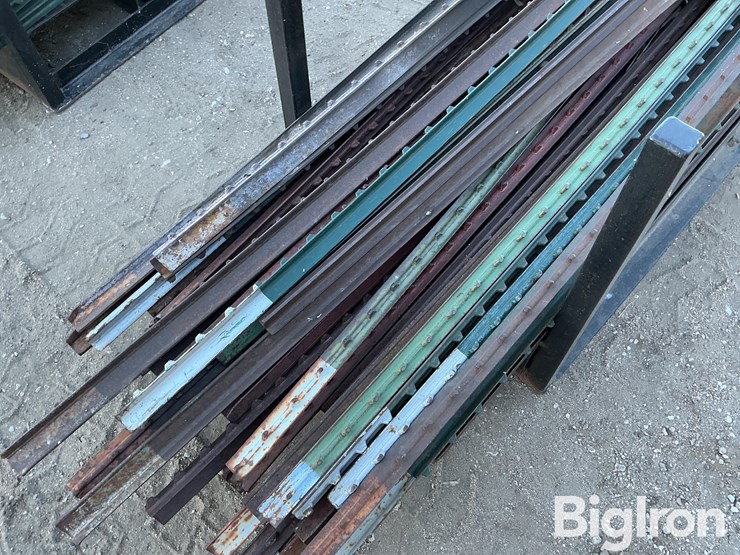 t-posts-&-carrier-rack-image-9