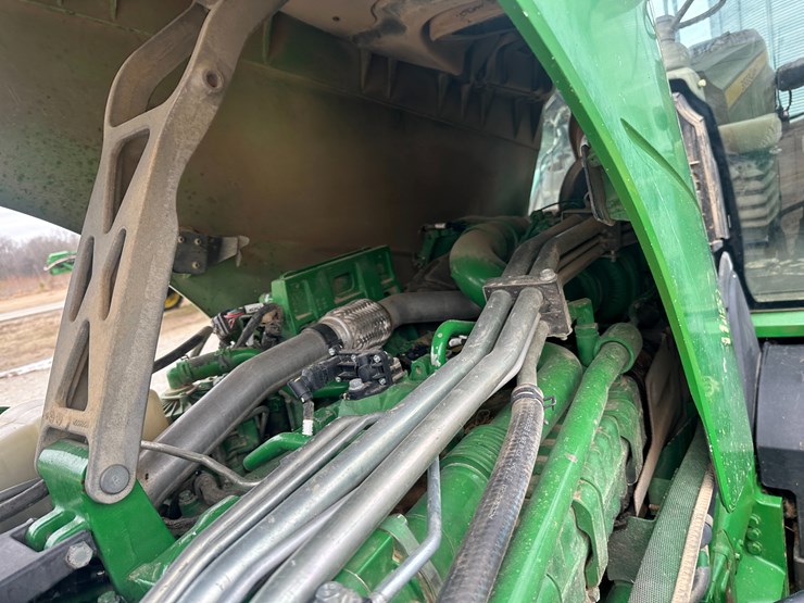 2010-john-deere-8345r-image-51