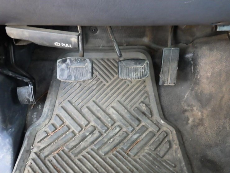 1999-ford-f350-image-22