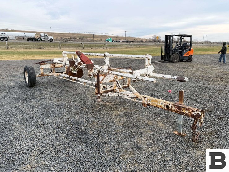 13'-toolbar-w/-custom-carrier-cart-image-6