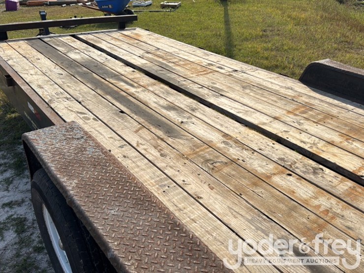 tandem-axle-equipment-trailer,-pintle-hitch,-ramps,-14,000lb-gvwr-image-10