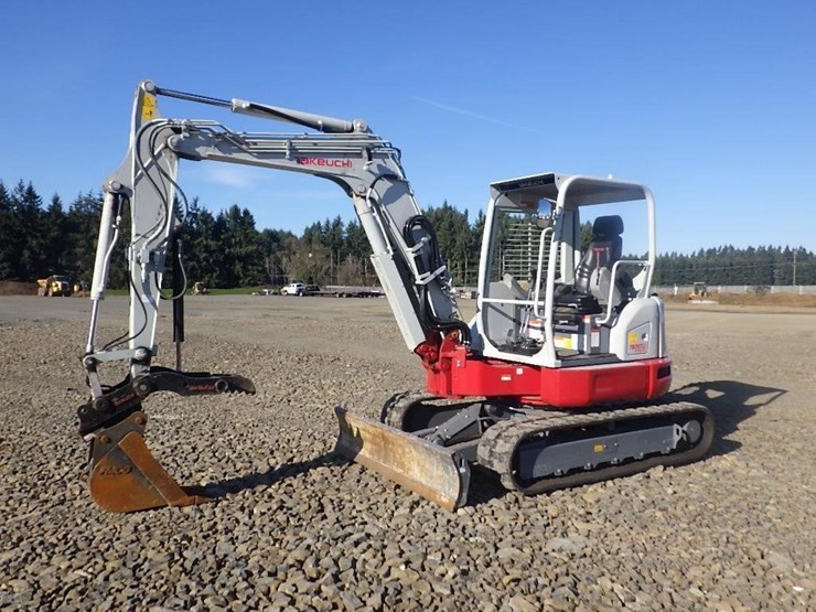 takeuchi-tb257fr-image-1