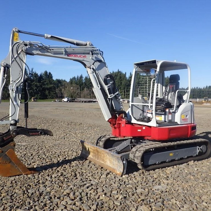 TAKEUCHI TB257FR