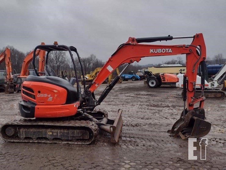 2019-kubota-u55-4-image-3