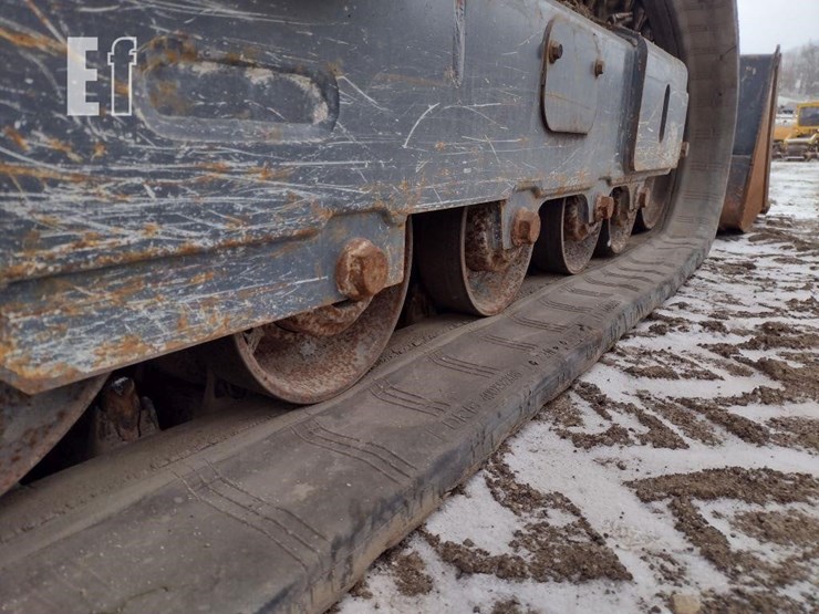 2021-deere-325g-image-31