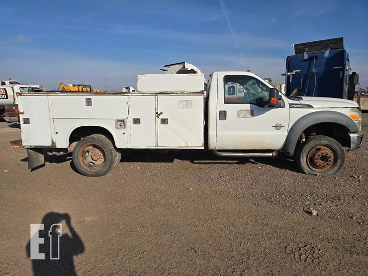 2012-ford-f550-image-6