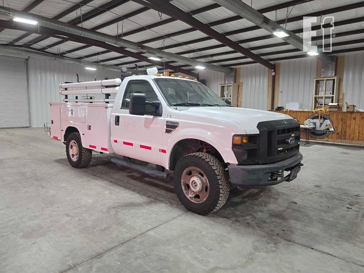 2009-ford-f350-image-2