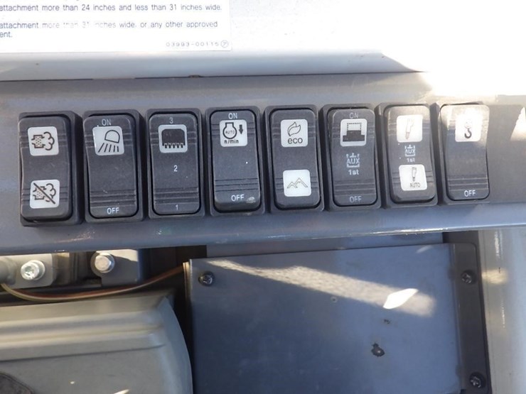 takeuchi-tb257fr-image-27