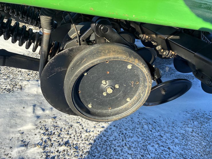 john-deere-1590-image-16