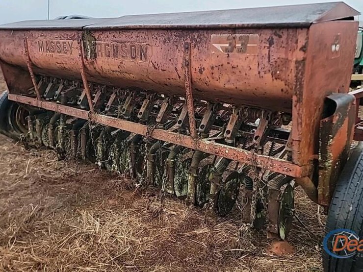 massey-ferguson-33-image-3