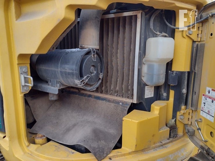 2019-kobelco-sk140sr-lc-5-image-47