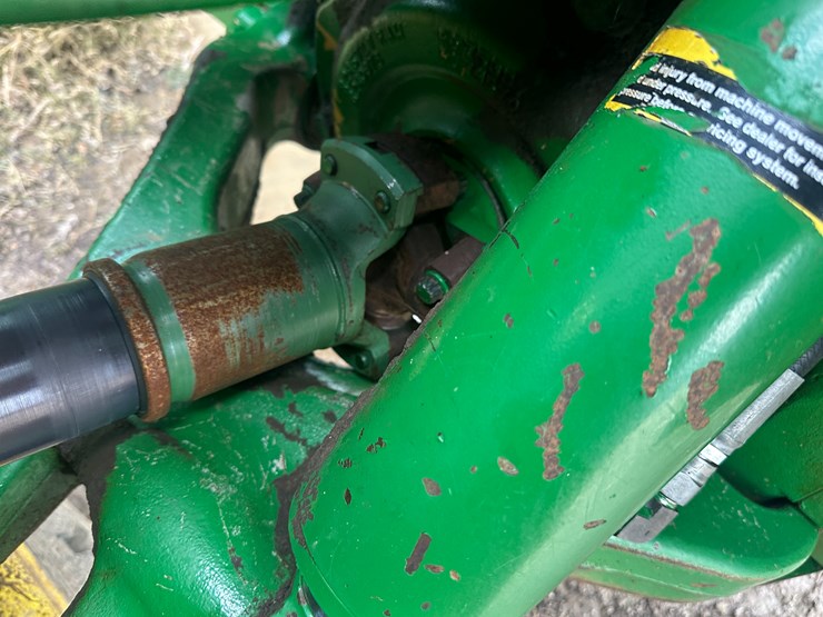 2010-john-deere-8345r-image-22