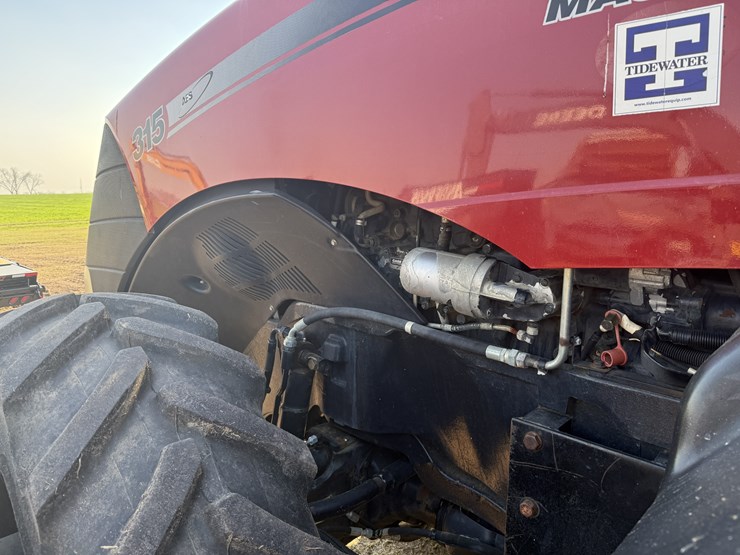 case-ih-315-magnum-image-12