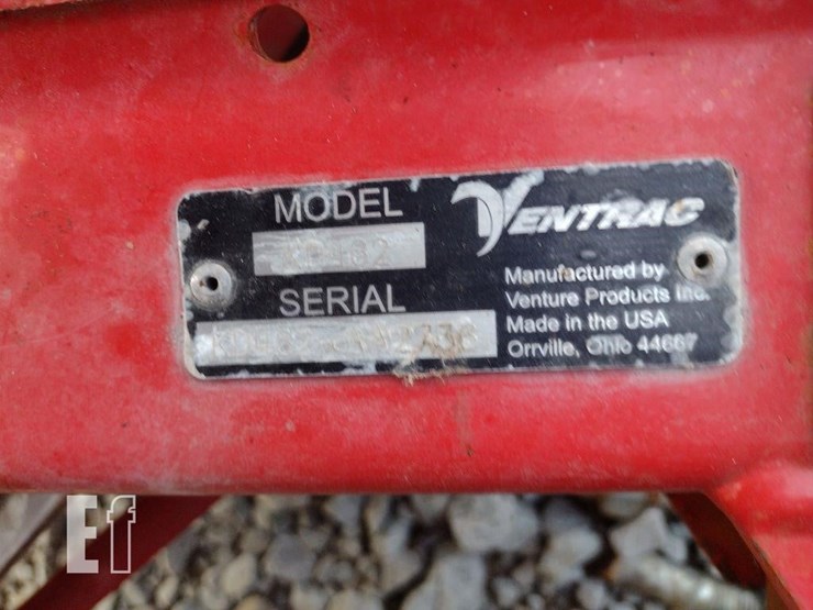 ventrac-3400l-lawn-mower-w/blade-&-broom-image-20