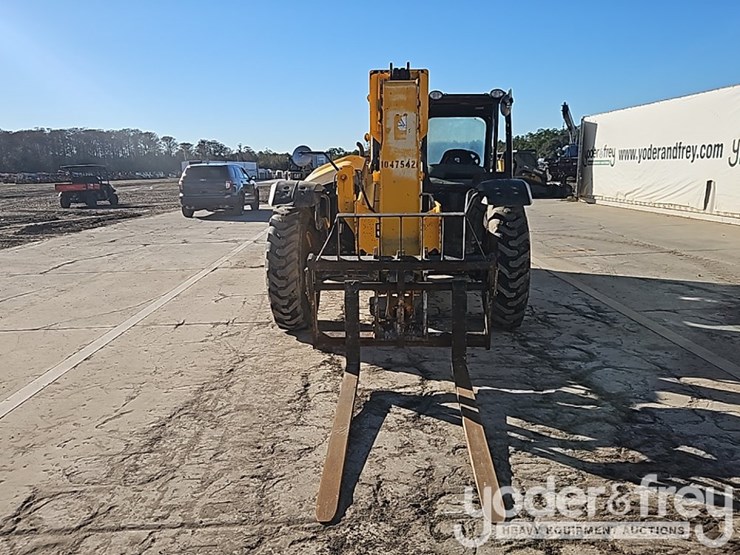 2016-jcb-507-42-image-13