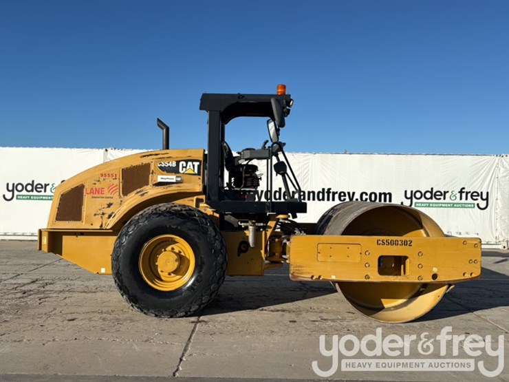 2016-caterpillar-cs54b-image-6